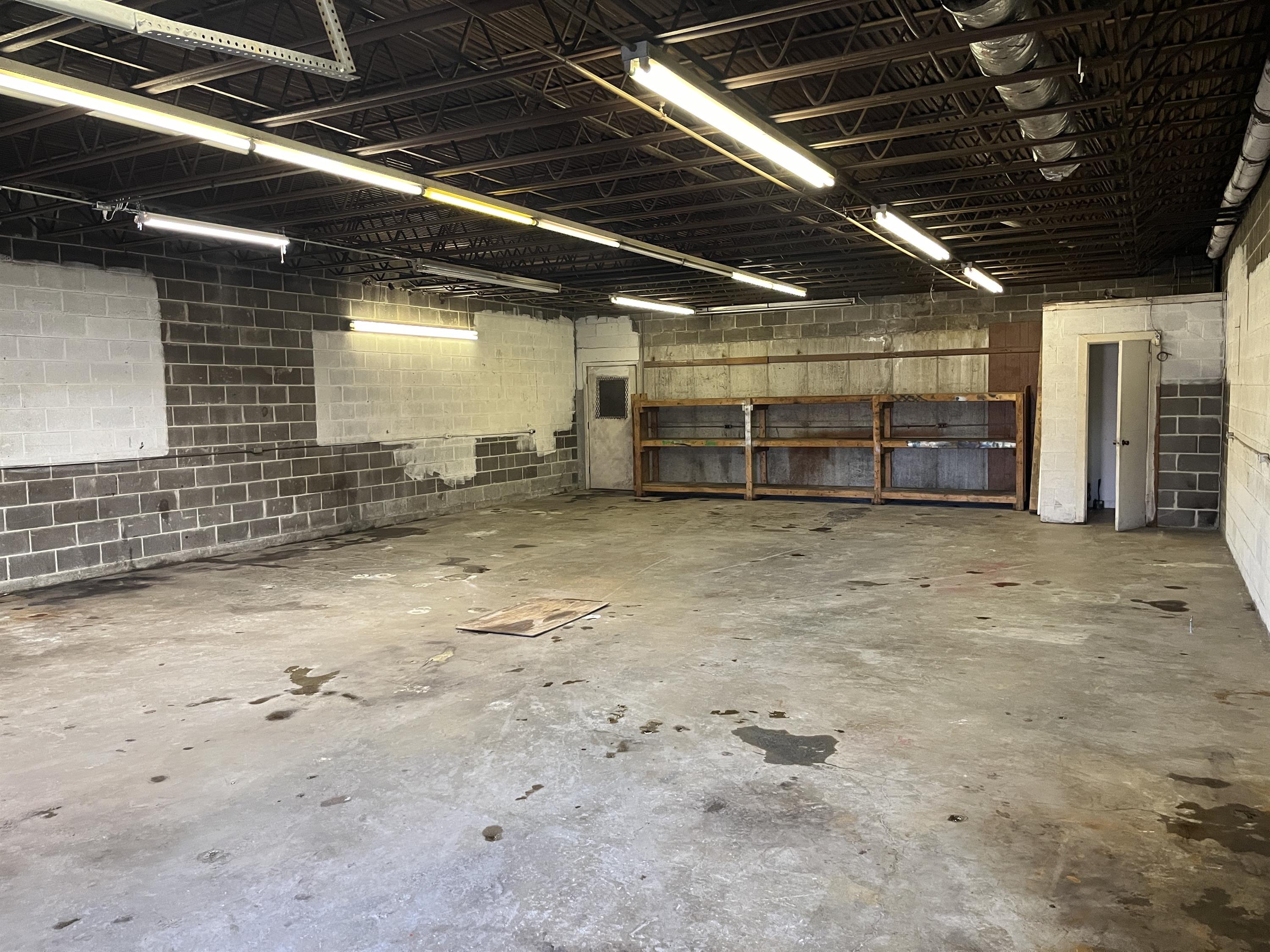 7540 Leavenworth Road - B-3