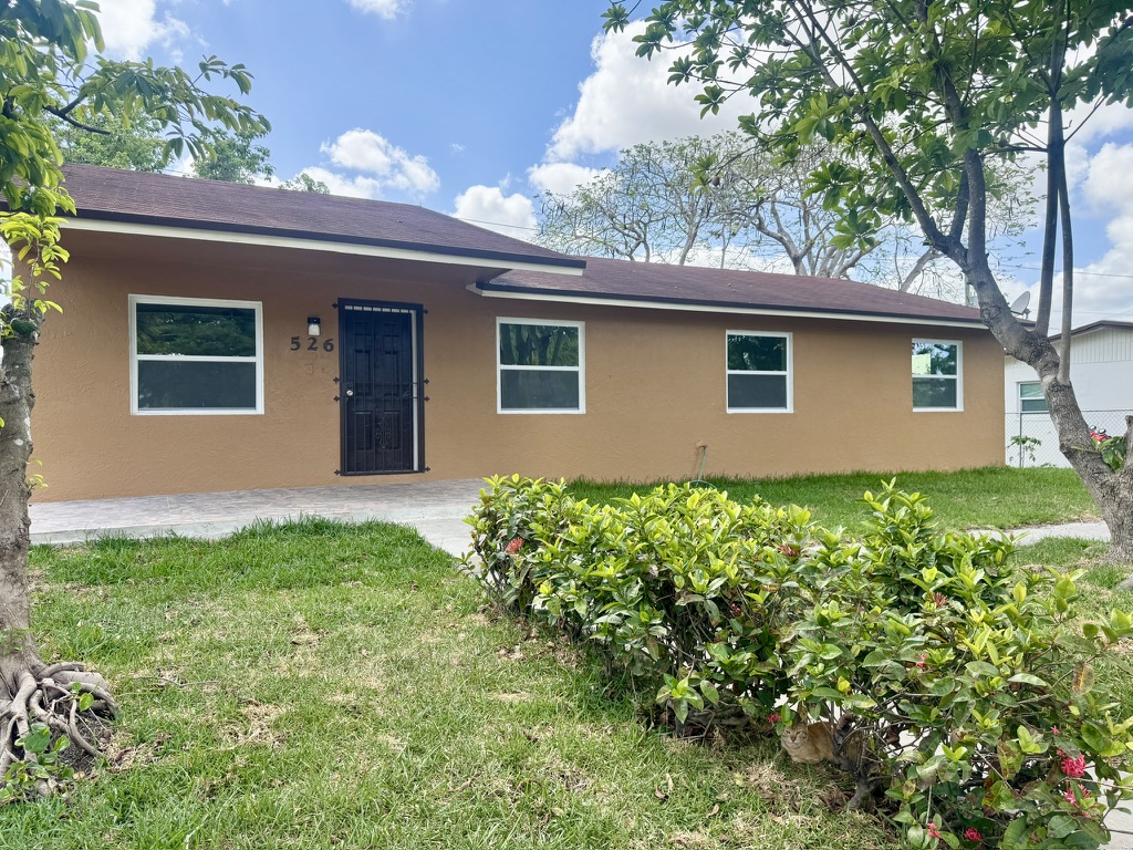 526 Southwest 7th Court