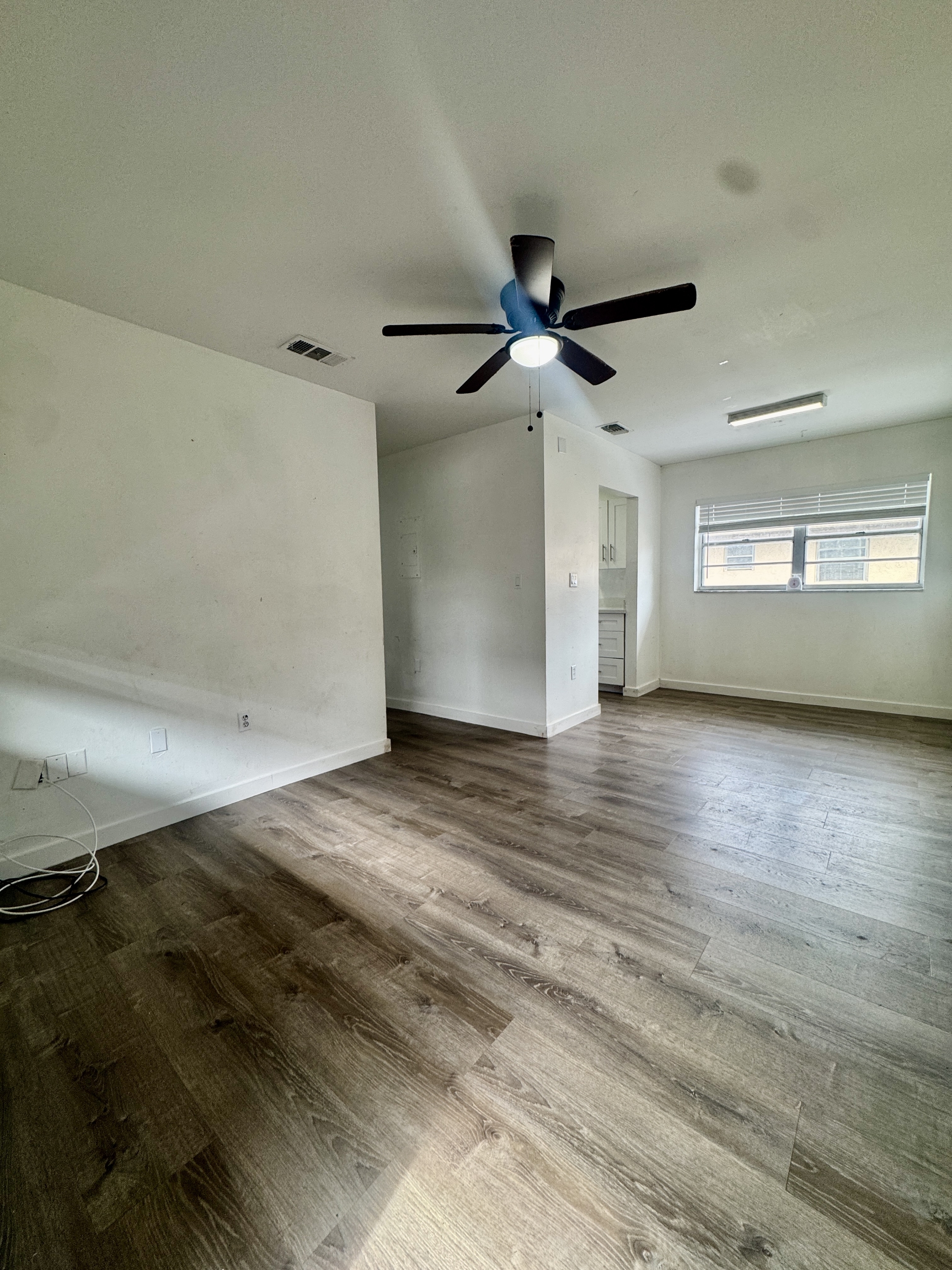 5889 West 26th Avenue - 5897